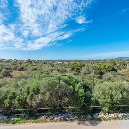 Garlanda 1 Villa Cala Llombards